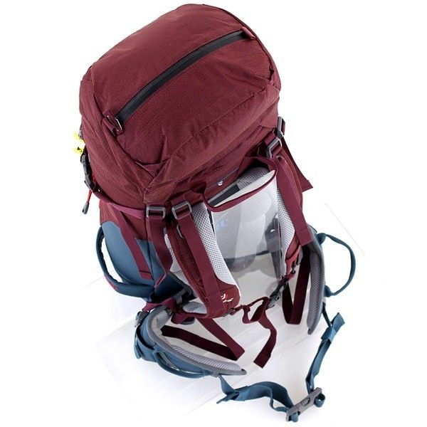 Рюкзак DEUTER Guide 30+ SL колір 5324 maron-arctic