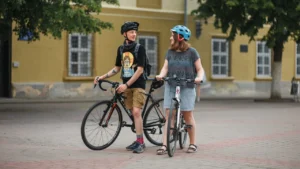 Чим відрізняється жіночий велосипед від чоловічого