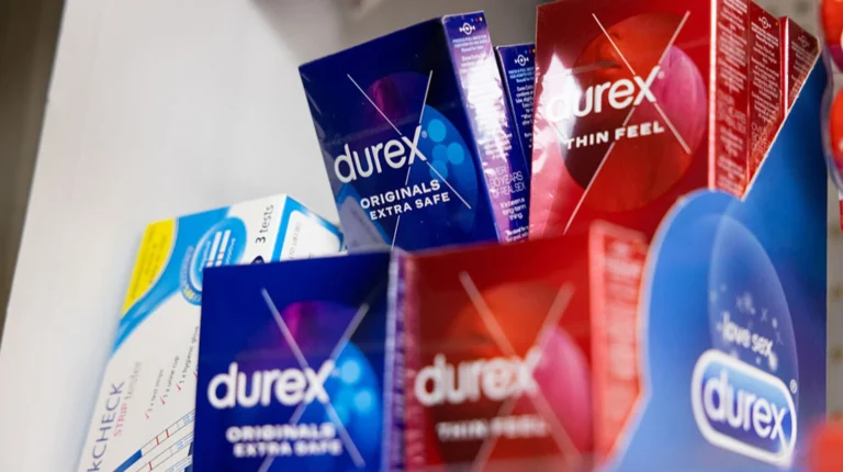 Власник Durex домовився про продаж частини бізнесу в РФ