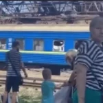 Ворог влучив у пасажирський поїзд на Дніпропетровщині: пасажири врятовані